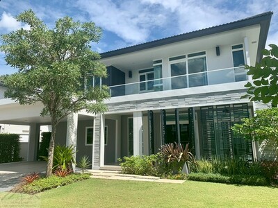 ให้เช่าบ้านหลังมุม 158.4 ตรว. 4 ห้องนอน มัณฑนา เลค วัชรพล สุขาภิบ