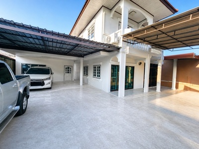 บ้านรีโนเวทใหม่ทั้งหลัง นวมินทร์111 คฤหาสน์ 2หลัง 4–5นอน 