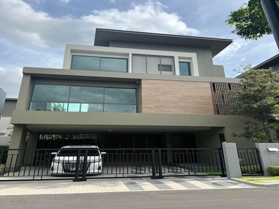 BS973 ขายบ้านเดี่ยว 3 ชั้น พร้อมลิฟต์Grand Bangkok Boulevard ราชพ