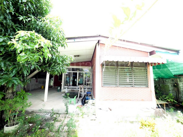 บ้านเดี่ยว เพชรเกษม 52 ขายถูก  ใกล้สถานีรถไฟฟ้าภาษีเจริญ