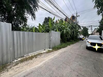 ขายที่ดินถมแล้ว 101 ตรว. ถ.ลาดพร้าว ซ.นาคนิวาส 37 ใกล้สตรีวิทยา 2