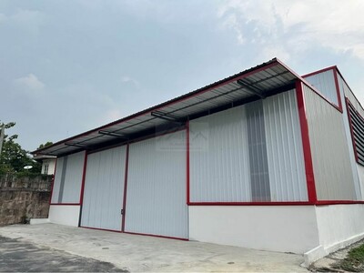 ให้เช่าโกดังใหม่ 700 ตรม. (2 โกดัง) กรุงเทพกรีฑา รถเทรลเลอร์เข้าอ