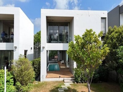 บ้านสวยสุดหรูติดทะเล พร้อมอยู่ โครงการคาซาลูน่า บางแสน ชลบุรี