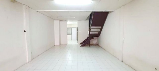  BTS สายสุขุมวิท สำโรง รร.อนุบาลด่านสำโรง ด่านสำโรง60-64 2 ชั้น 3นอน 2น้ำ 1แอร์ 1จอดรถ16 ตรว.64ตรม.