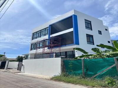 ให้เช่าอาคาร3ชั้นพร้อมโกดัง375ตร.ม.ย่านเพชรเกษม77หนองแขมถนนสวัสดิ