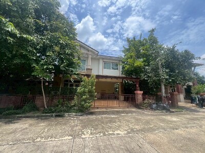 ขายบ้านเดี่ยว หมู่บ้านวรารมณ์ พรีเมี่ยม จตุโชติ หัวมุม 2 ชั้น
