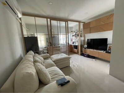 ให้เช่าทาวโฮม3 ชั้น โฮมออฟฟิศ หมู่บ้านคิวบิส สนามบินน้ำ 