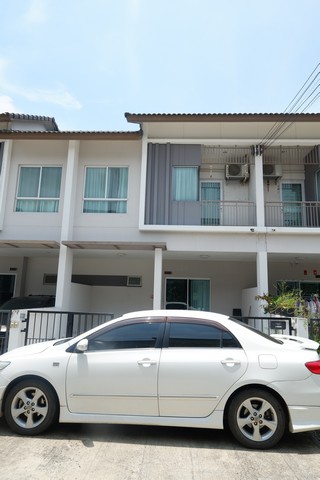 ขายบ้านธนาซิโอ รัตนาธิเบศร์ ซ.วัดไผ่เหลือง ใกล้เซ็นทรัลเวสเกต MRTบางพลู