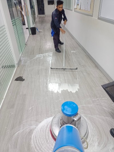 บริการขัดล้างพื้นหินอ่อน-แกรนิต