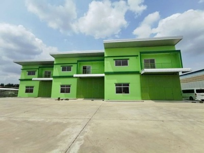 รร.สารสาสน์ บางบัวทอง 2.6กม.ไฟฟ้า 3 เฟส  แยกลาดหลุมแก้ว 1 กม.330 