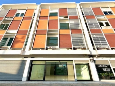 ให้เช่าอาคาร4 ชั้น วิซีโอ รามคำแหง ถนนราษฎร์พัฒนา