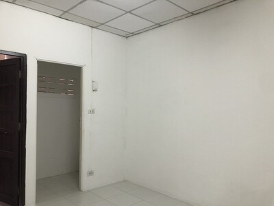 คุ้มค่าน่าลงทุนทรัพย์ในดิน  ขายหอพัก 60วา แถว ม.รังสิต พร้อมโอน