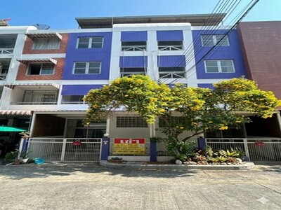 ให้เช่าโฮมออฟฟิส 4ชั้น 2 คูหาติดกัน  โครงการโฮมเพลส พัฒนาการ56-58