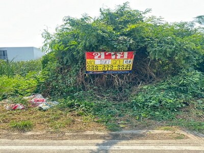 ขาย/เช่าที่ดิน 100 ตารางวา  ซอยศรีด่าน22  พัฒนาชุมชน25 