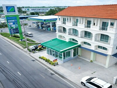 นิคมอมตะนคร 500 ม. รพ.วิภาราม 2 กม.ปั้มบางจาก อาคาร 4 ชั้น 3 นอน