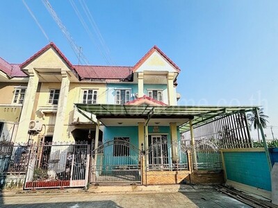 B1 ทาวน์เฮ้าส์ หมู่บ้าน ลภาวัน โครงการ 12 บางบัวทอง ราคาถูก พร้อม