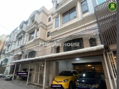 ให้เช่า บ้านทำเลดี ใจกลางสุขุมวิท อาคารพาณิชย์ 2 คูหา 3.5 ชั้น