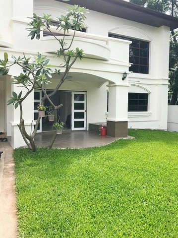  ให้เช่าบ้านนิชดา ธานี  เมืองทองธานี ใกล้ โรงเรียน ISB ราคาพิเศษ  ราคา   70,000  บาท