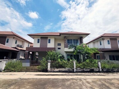 ขายบ้านเดี่ยว   หมู่บ้านบ้านภูมิสิริ รังสิต คลอง 4  ซอย 6 