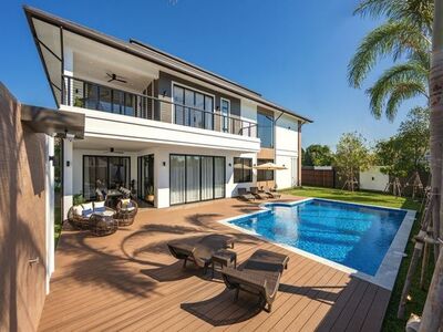 Luxury Pool Villa 59.128 ลบ. #กาดฝรั่ง #หางดง #เฟอร์นิเจอร์ครบ