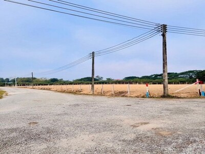 ที่ดินถมแล้ว ในหมู่บ้านกุลพรรณวิลเลจ โซนแม่เหียะ   