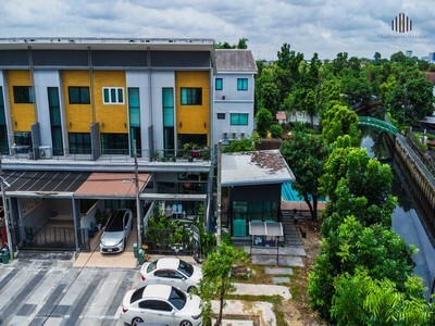 ขายทาวน์โฮม 3 ชั้น หมู่บ้านอีโค-สเปซ เกษตร-นวมินทร์ บ้านสวยมาก 