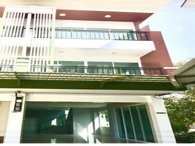 ขาย อาคารพาณิชย์ 3 ชั้น  ปากช่อง นครราชสีมา  ติดถนนใหญ่  วิวเขาให