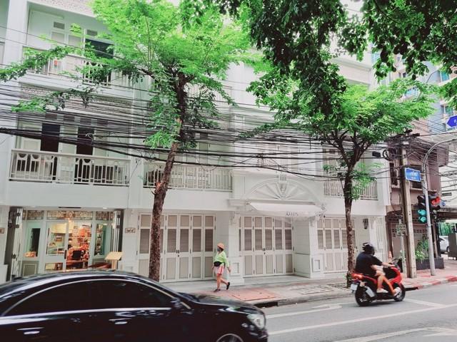 ให้เช่าอาคารพาณิชย์ 3 ชั้น 3 คูหา 400 ตรม. เชื่อมถึงกัน บ้านสไตล์ไทยโบราณ ย่านสี่พระยา บางรัก