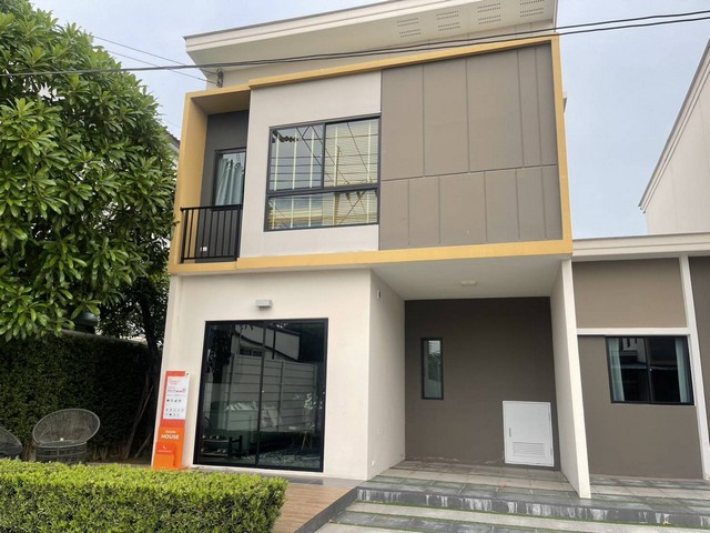 ขาย เดอะ คอนเนค รังสิต-คลอง 2 ขนาด 35.7 ตร.ว 4 ห้องนอน บ้านหลังมุม เป็นบ้านตัวอย่าง ใกล้ฟิวเจอร์ปาร์ค รังสิต