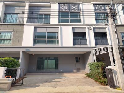 ขายทาวน์โฮม เดอะเมทโทร แจ้งวัฒนะ The Metro Chaengwattana