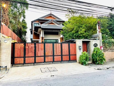 ขายที่ดินพร้อม Hostel พร้อมกิจการ สามารถดำเนินกิจการได้ทันที 