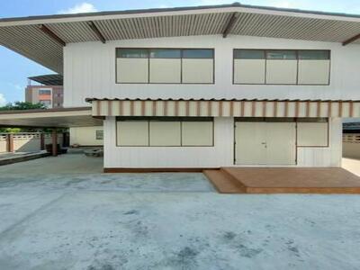 ให้เช่าบ้านเดี่ยว 2 ชั้น 88 ตรว. ย่านลาดพร้าว เหมาะทำโฮมออฟฟิศ