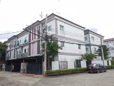 ขายทาวน์เฮ้าส์มือสองเมืองนนทบุรี จังหวัดนนทบุรี   