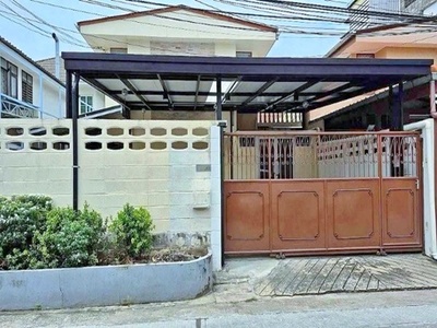 ประชาราษฎร์บำเพ็ญ  บ้านเดี่ยว 2 ชั้น 4นอน MRT ห้วยขวาง 900ม. 4 แอ