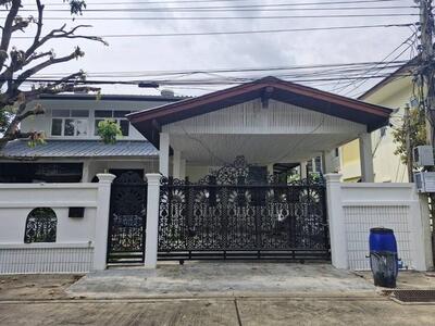 ให้เช่าบ้านเดี่ยว 90 ตารางวา ศรีบูรพา 5 ใกล้ เดอะมอลล์บางกะปิ