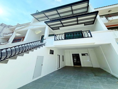 ไบเทค บางนา 900 ม. BTSบางนา 1.2กม. 7นอน ทาวน์โฮม 4 ชั้น 20 ตร.ว