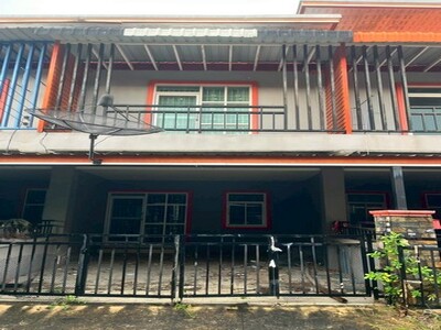 ขายทาวน์เฮ้าส์2ชั้น 22ว.1.75ล.เทพประทานพร11 บ่อวิน ศรีราชา ชลบุรี