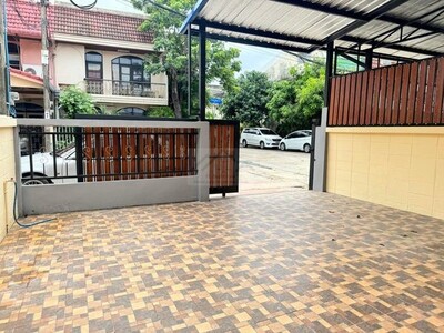 ให้เช่าบ้าน 76 ตรว 3 นอน ประชานิเวศน์1 ประชาชื่น ติดตลาดบองมาร์เช