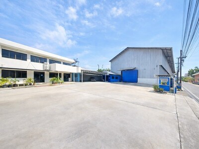 โกดังให้เช่า 8นอน ติดสวนหลวง 2000ตร เฉลิมพระเกียรติ ร.9 ซอย 41-47