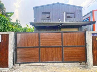 ให้เช่าโกดังพร้อมออฟฟิศ อาคาร 2 ชั้น โชคชัย รร.สตรีวิทยา 2 700 ม.