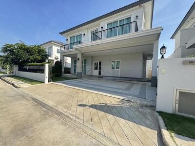 ขายบ้านเดียว2ชั้น ลัดดารมย์  จตุโชติ15 ออเงิน สายไหม