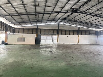 เนื้อที่ขนาด 900 ตารางเมตร -มีไฟฟ้าสามเฟส 400 kva