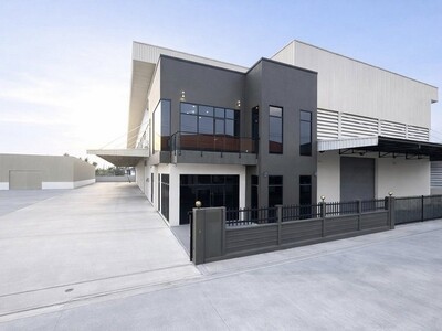 ให้เช่าโรงงาน โกดังออฟฟิศ 3000 ตรม. เนื้อที่ 2ไร่ กระทุ่มแบน สมุท