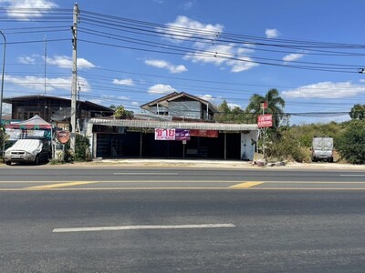 บ้านหัวมุม 93 ตร.ว. ติดถนนใหญ่ ทล.217  อ.พิบูลมังสาหาร จ.อุบลราชธ