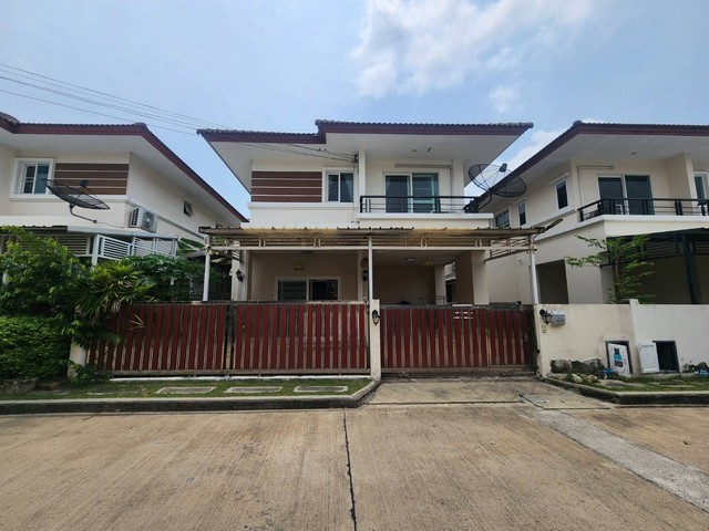 ขายบ้านเดี่ยว 2 ชั้น หมู่บ้านธารา ปิ่นเกล้า (กาญจนาภิเษก-สวนผัก-ตลิ่งชัน) 41.9 ตร.ว 3 นอน 2 น้ำ 