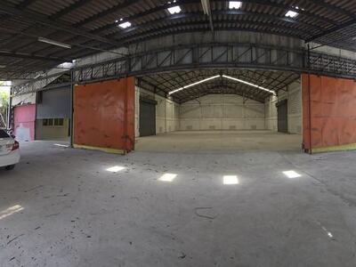 ให้เช่าโกดัง ขนาด 1225 ตรม. 1ออฟฟิศ รามอินทรา117 บางชัน คลองสามวา