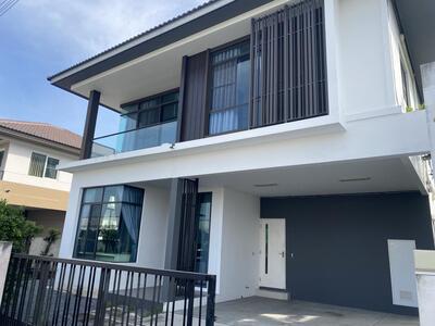  ให้เช่าบ้านเดี่ยว โครงการหมู่บ้านมัณฑนา เลค วัชรพล สุขาภิบาล 5 