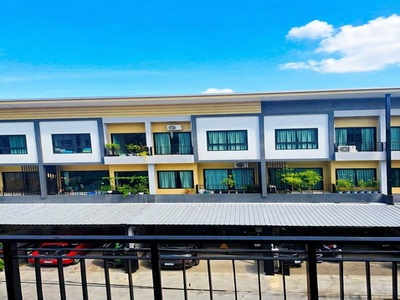 BTS สำโรง 1กม. ทาวน์โฮม 4นอน 3น้ำ ใกล้BTS แบริ่ง  20 ตร.ว. 240 ตร