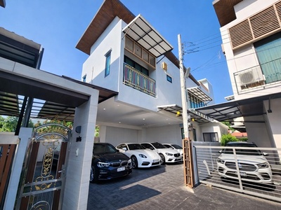 บ้านเดี่ยว 3 ชั้น 4แอร์ 4–5นอน 72 ตร.วา 360 ตร.ม. รถไฟตลิ่งชัน 60