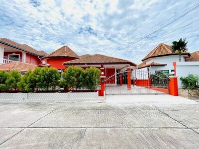 ขายบ้านเดี่ยวชั้นเดียว พัทยา เนินพลับหวาน รีโนเวทใหม่ 3 นอน